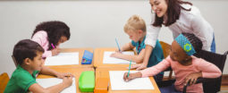 bambini a scuola